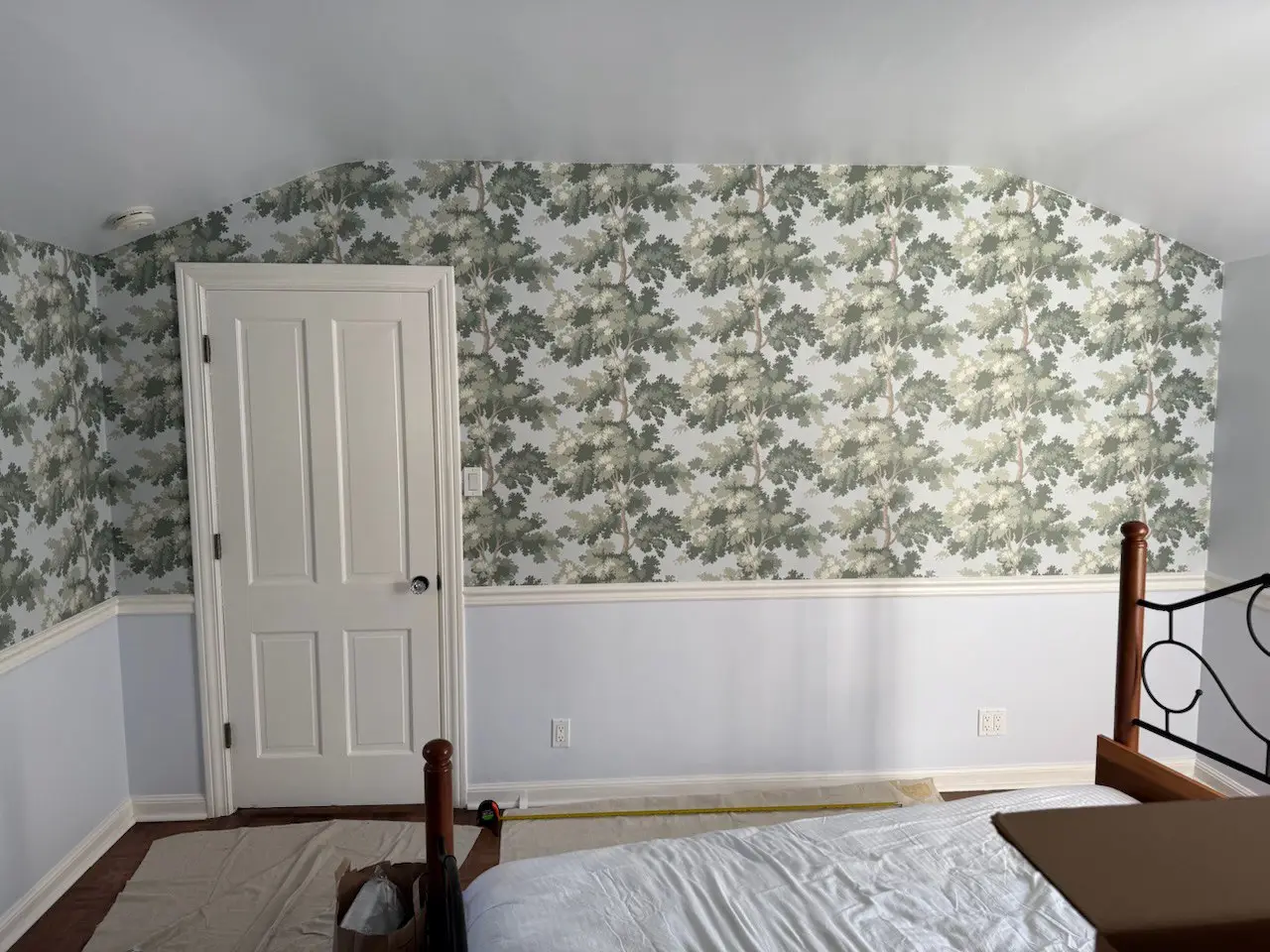 Bedroom accent wall